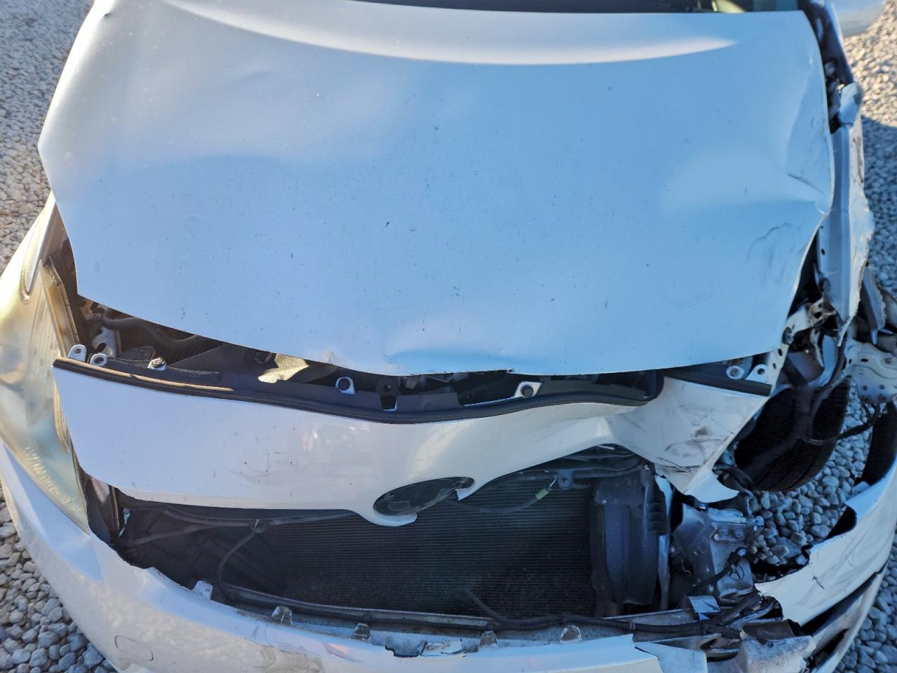 2011 TOYOTA PRIUS photo 11