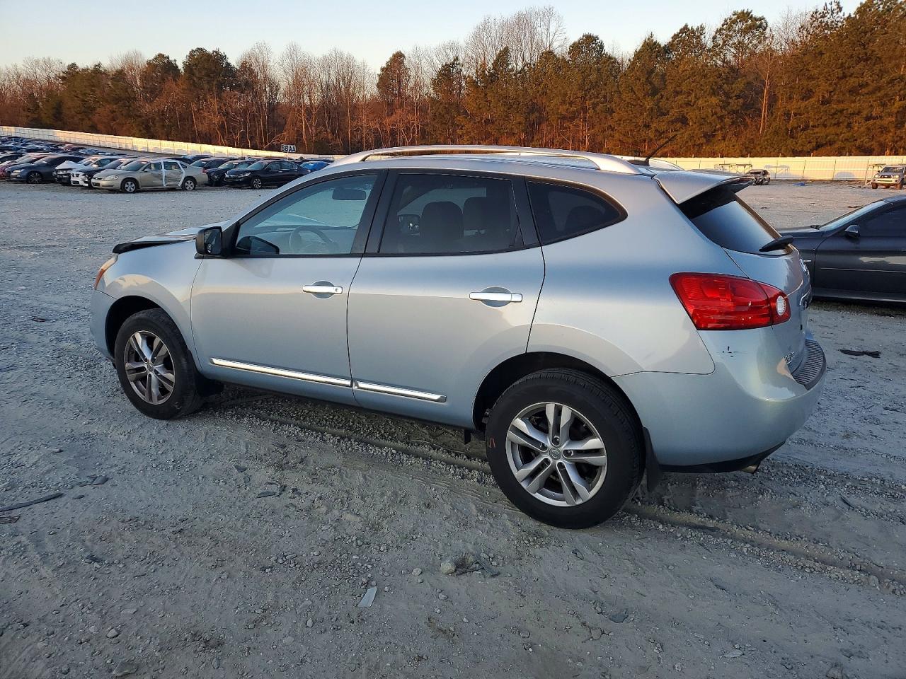 2015 NISSAN ROGUE SELECT S photo 2