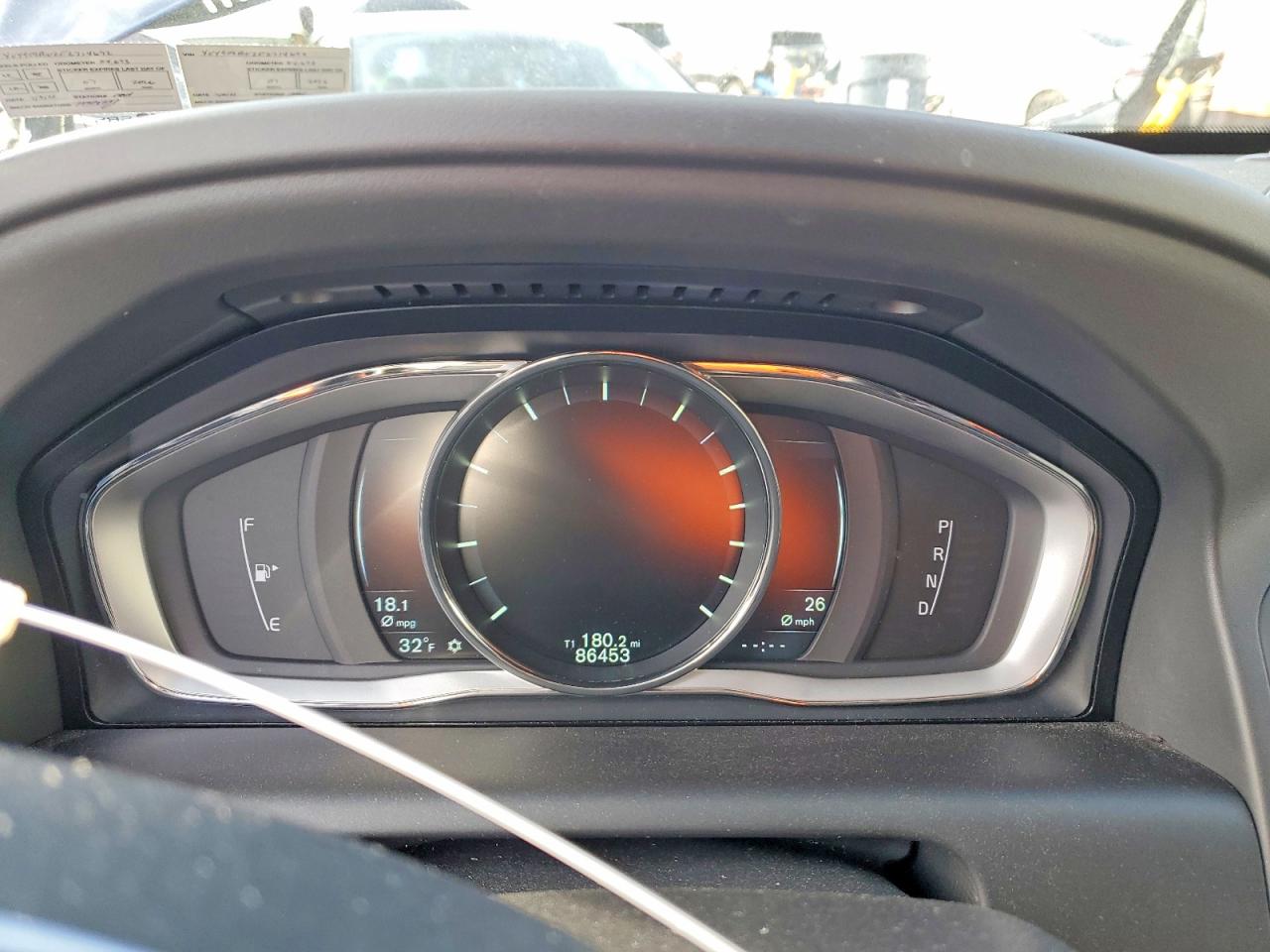2015 VOLVO XC60 T6 PLATINUM photo 9