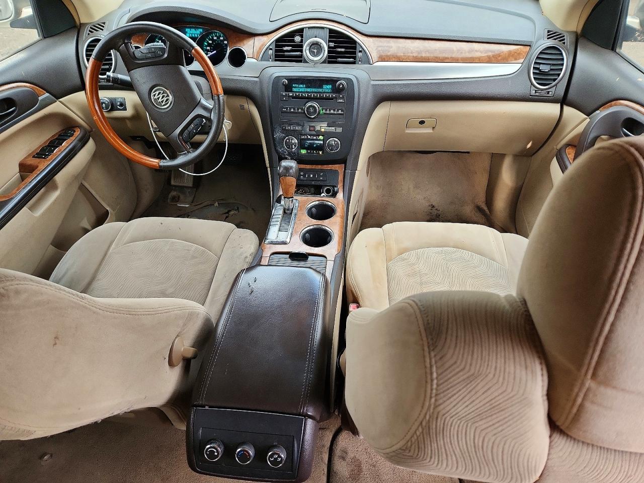 2010 BUICK ENCLAVE CX photo 8