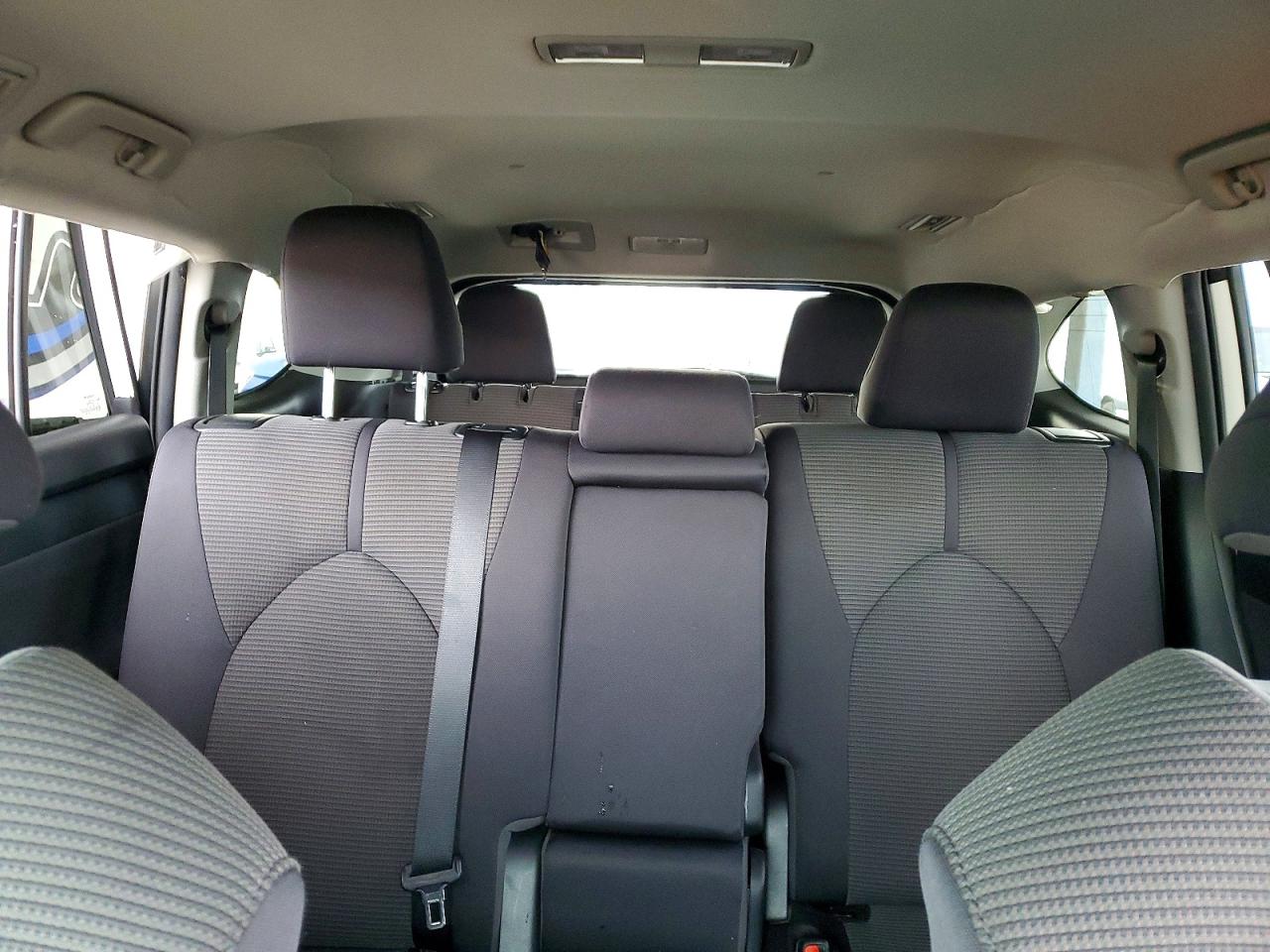 2021 TOYOTA HIGHLANDER L photo 10