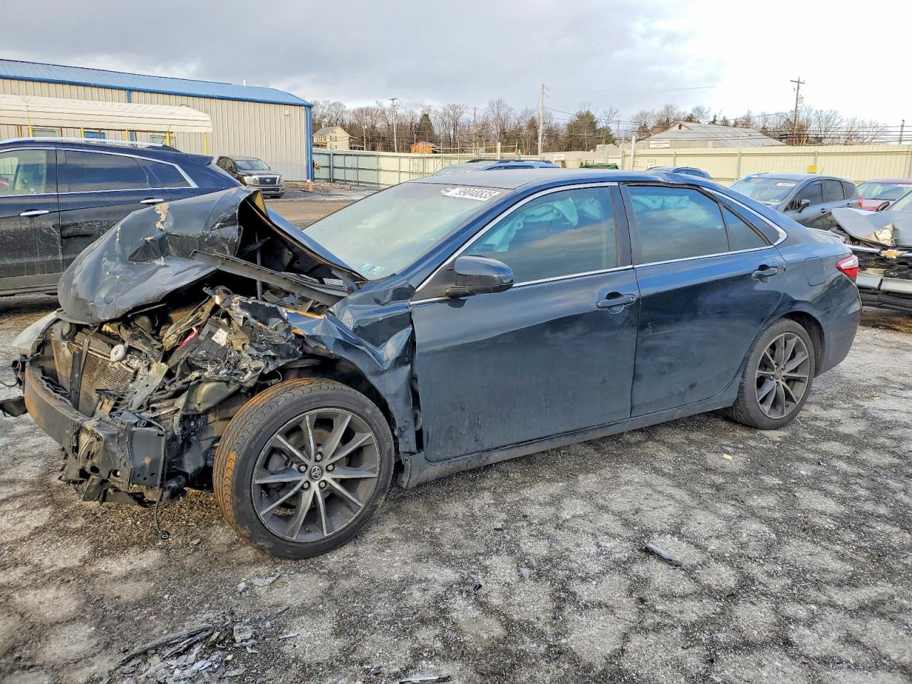 2017 TOYOTA CAMRY