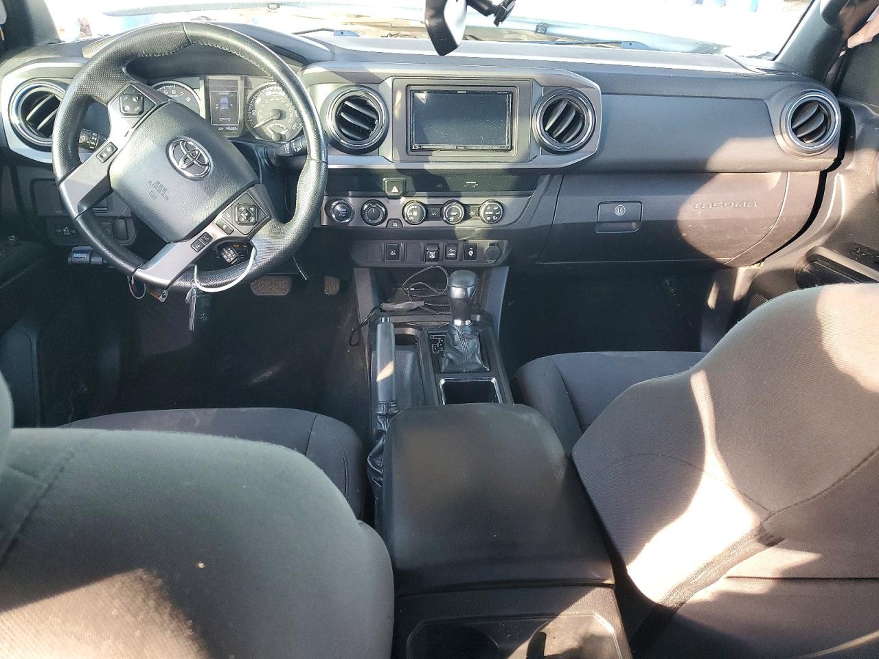 2019 TOYOTA TACOMA DOUBLE CAB photo 8