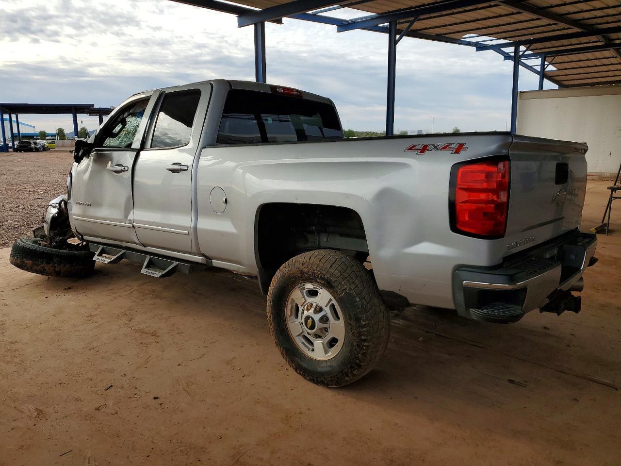2016 CHEVROLET SILVERADO K2500 HEAVY DUTY LT photo 2