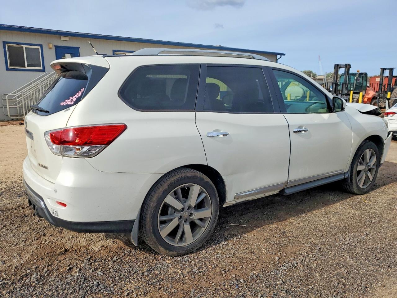 2013 NISSAN PATHFINDER S photo 3
