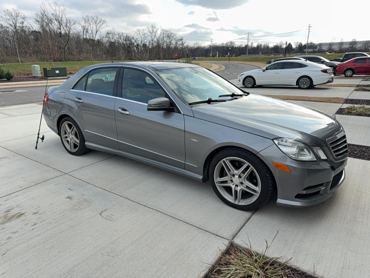 2012 MERCEDES-BENZ E