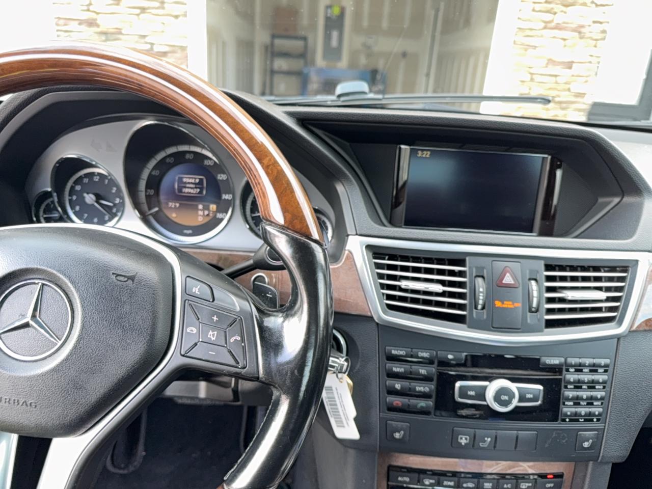 2012 MERCEDES-BENZ E 350 photo 17