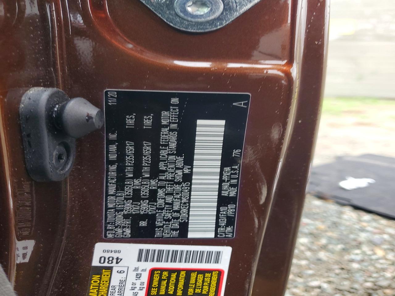 2021 TOYOTA SIENNA LE photo 13