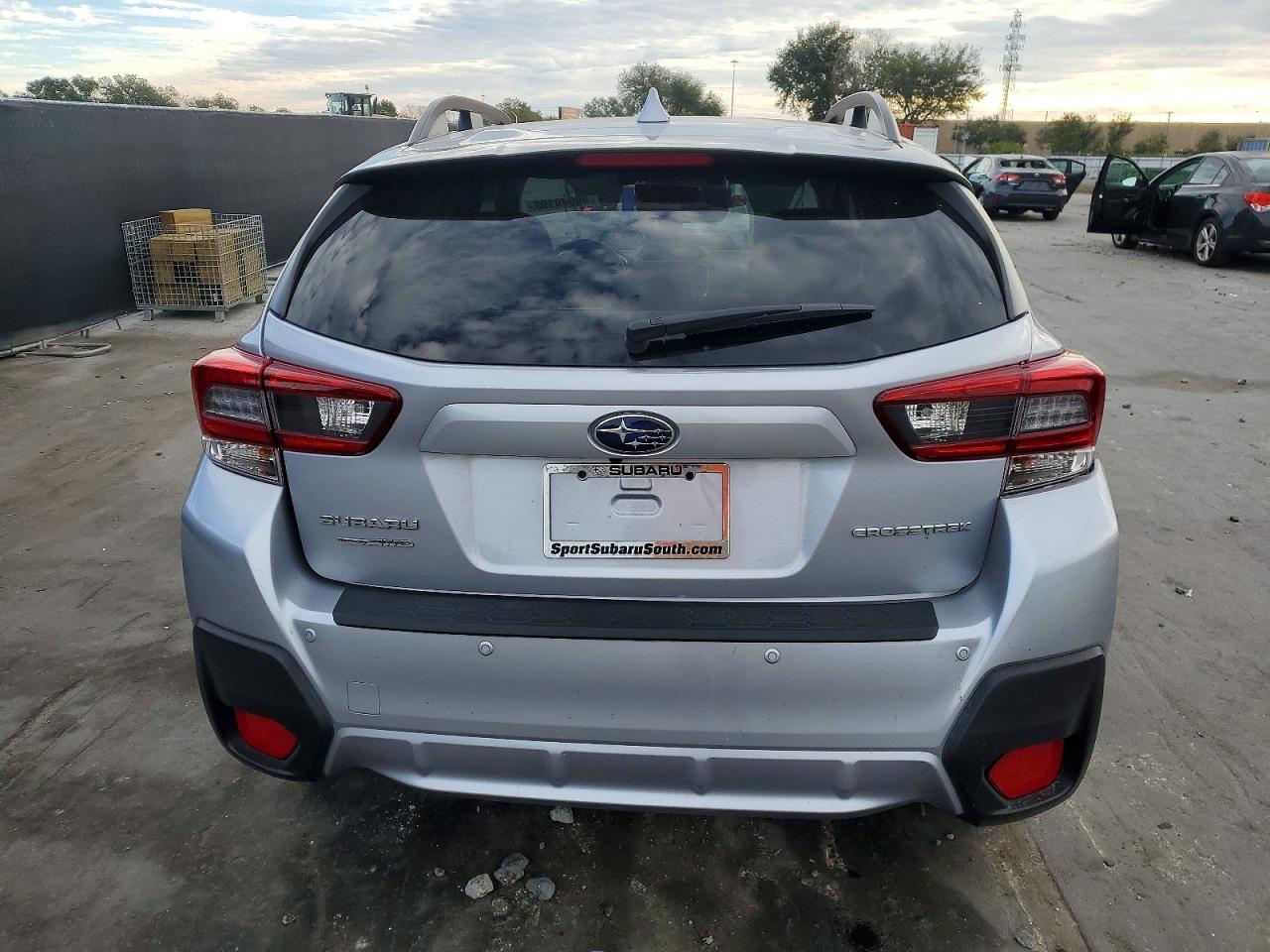 2021 SUBARU CROSSTREK LIMITED photo 6