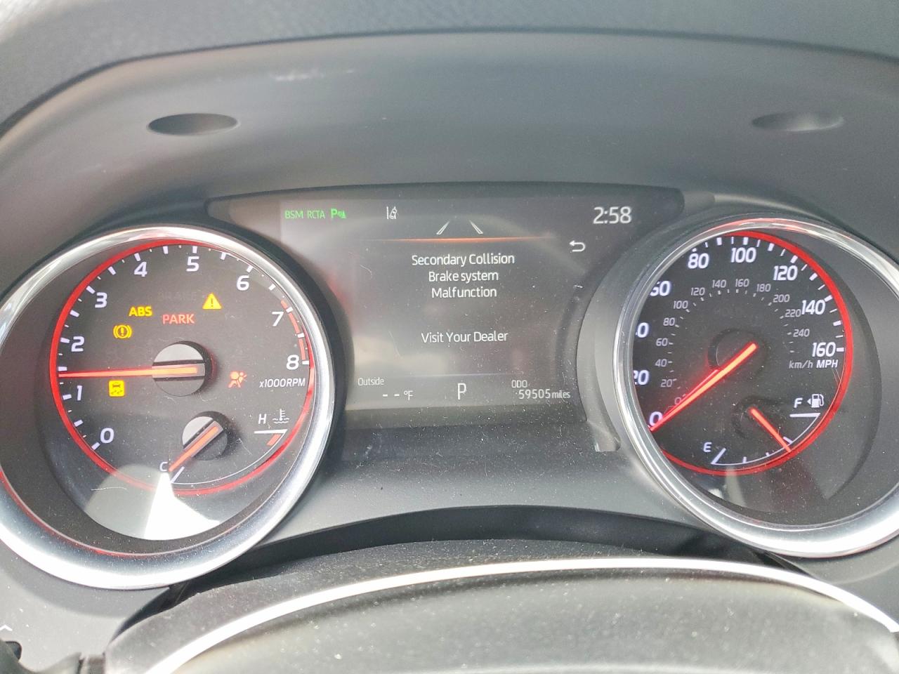 2019 TOYOTA CAMRY XSE photo 17