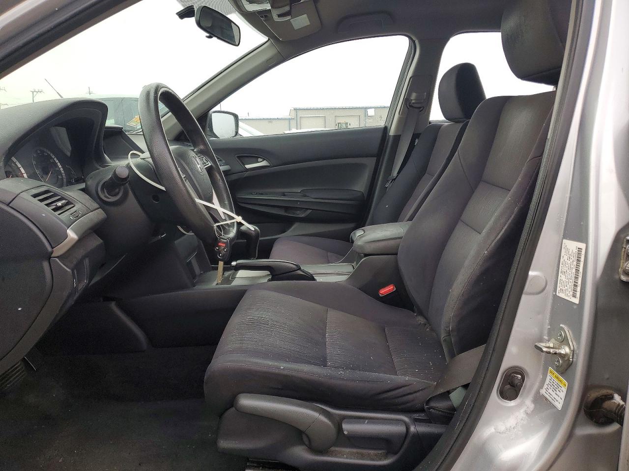 2012 HONDA ACCORD LX photo 7