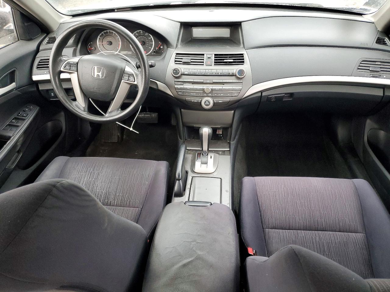 2012 HONDA ACCORD LX photo 8