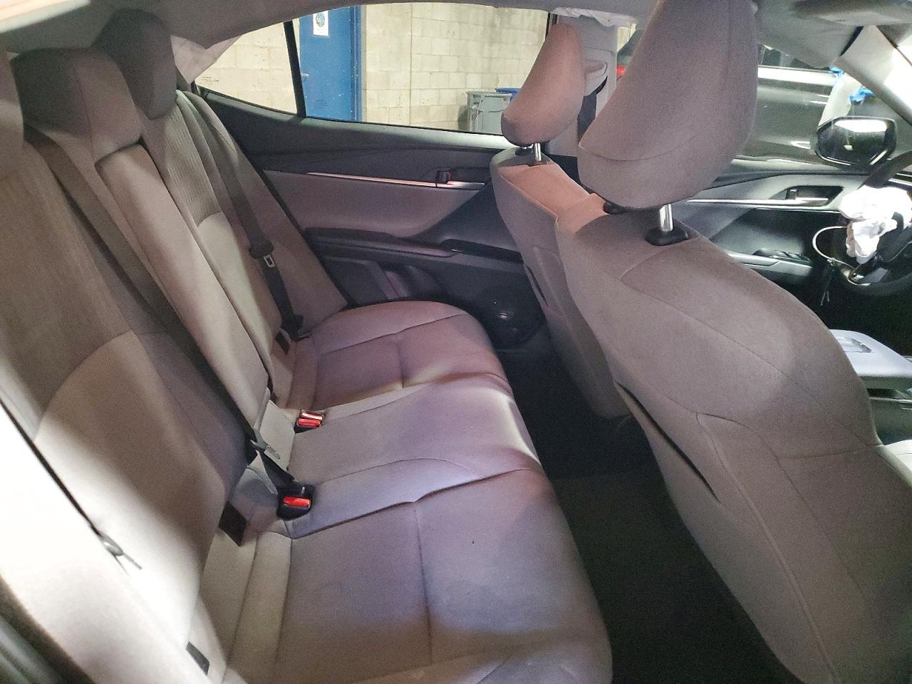2025 TOYOTA CAMRY XSE photo 10