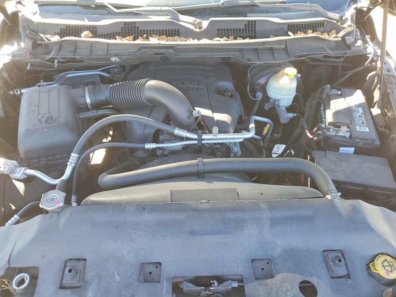 2016 RAM 1500 ST photo 11