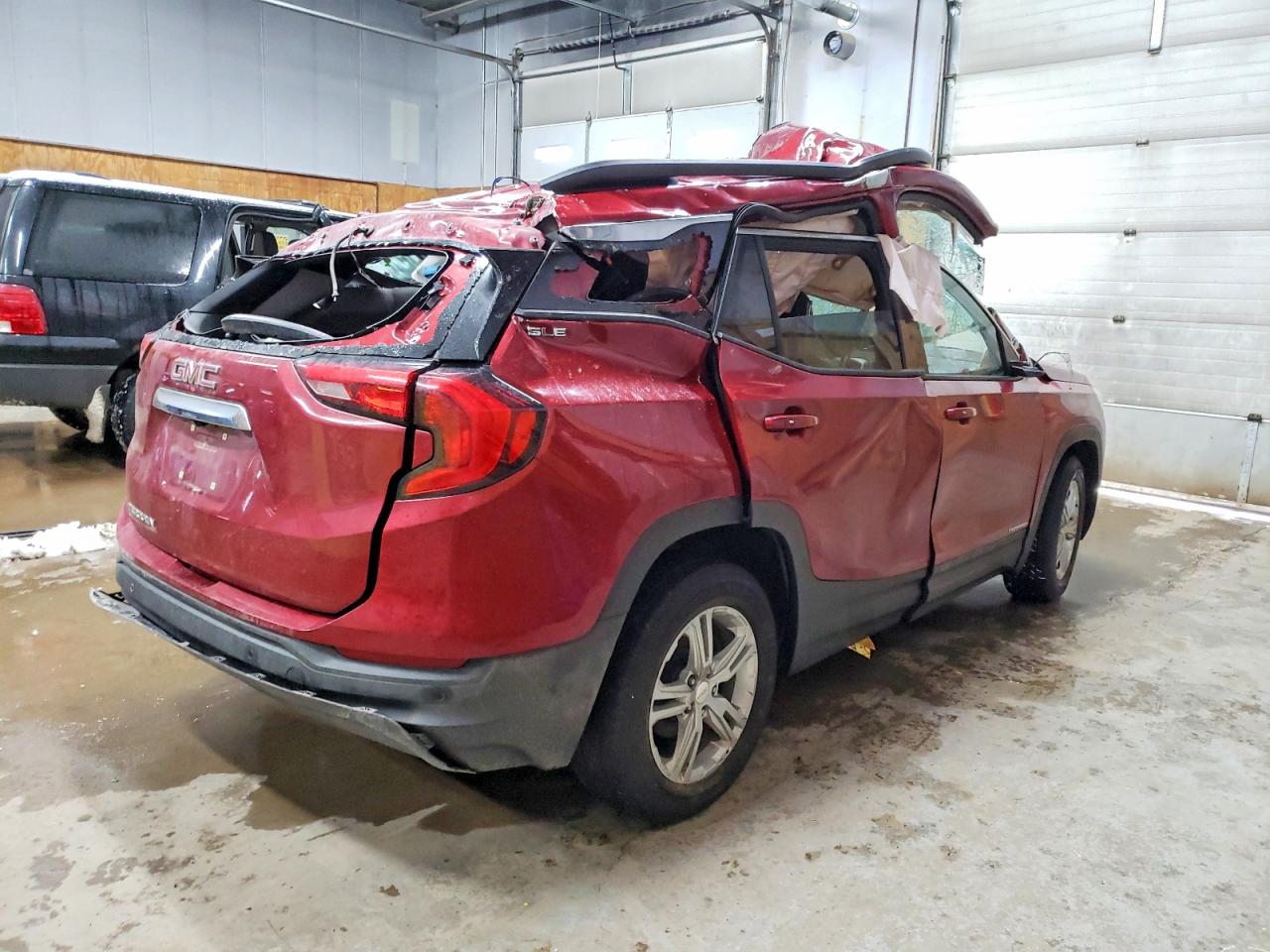 2019 GMC TERRAIN SLE photo 3