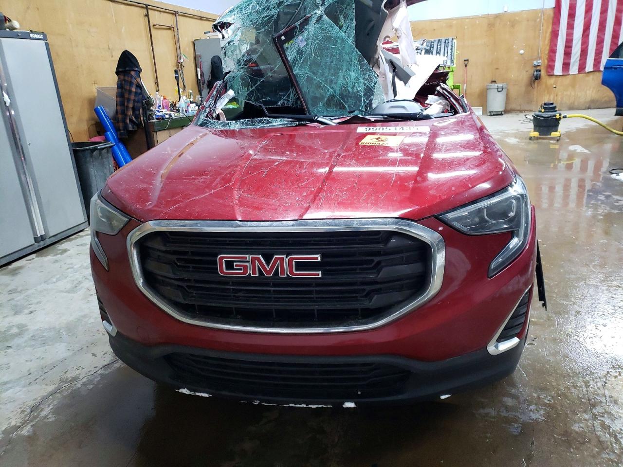 2019 GMC TERRAIN SLE photo 5