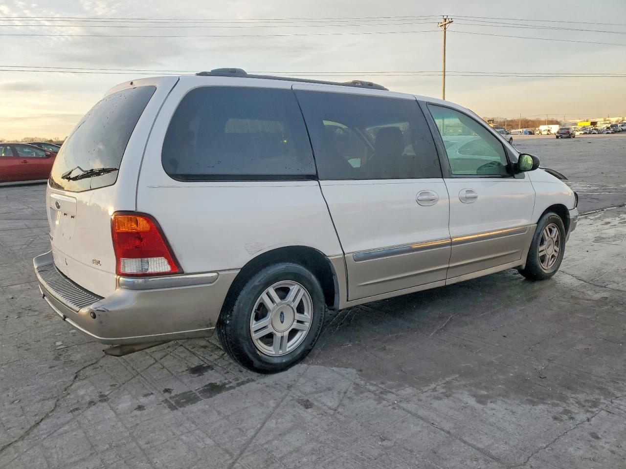 2003 FORD WINDSTAR SEL photo 3