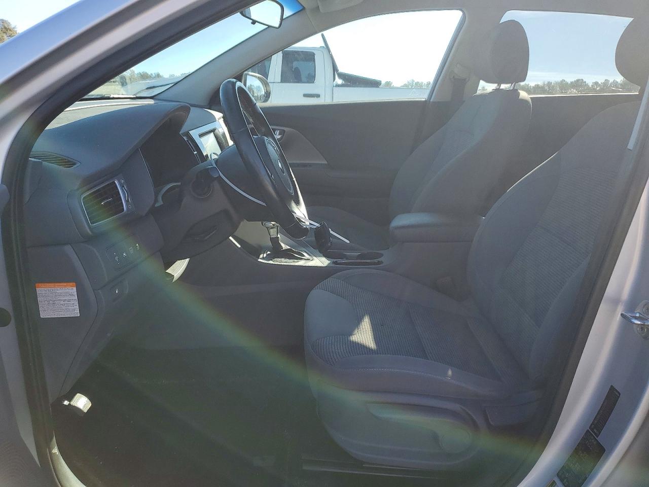 2019 KIA NIRO FE photo 7