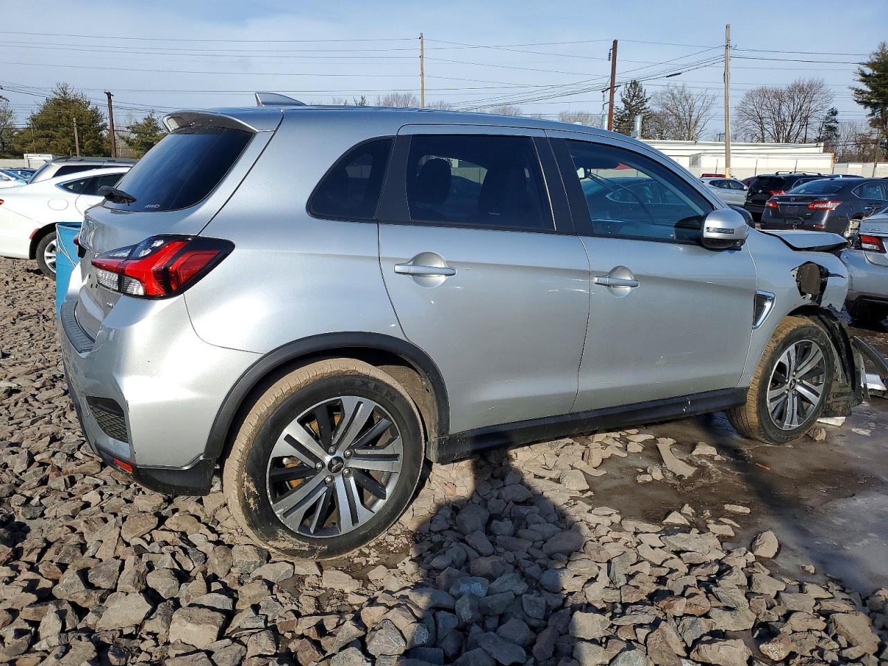 2023 MITSUBISHI OUTLANDER SPORT S/SE photo 3