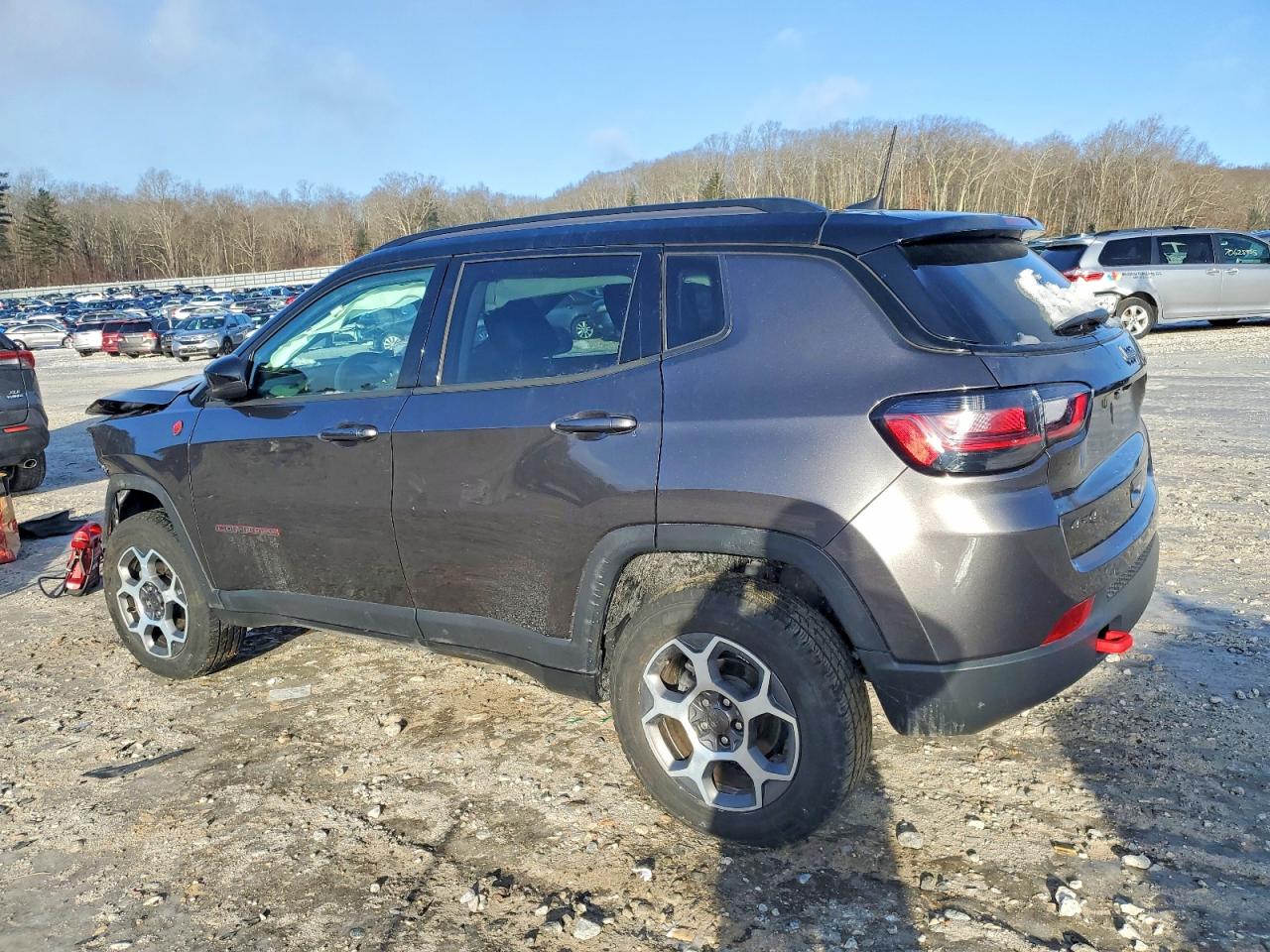 2022 JEEP COMPASS TRAILHAWK photo 3