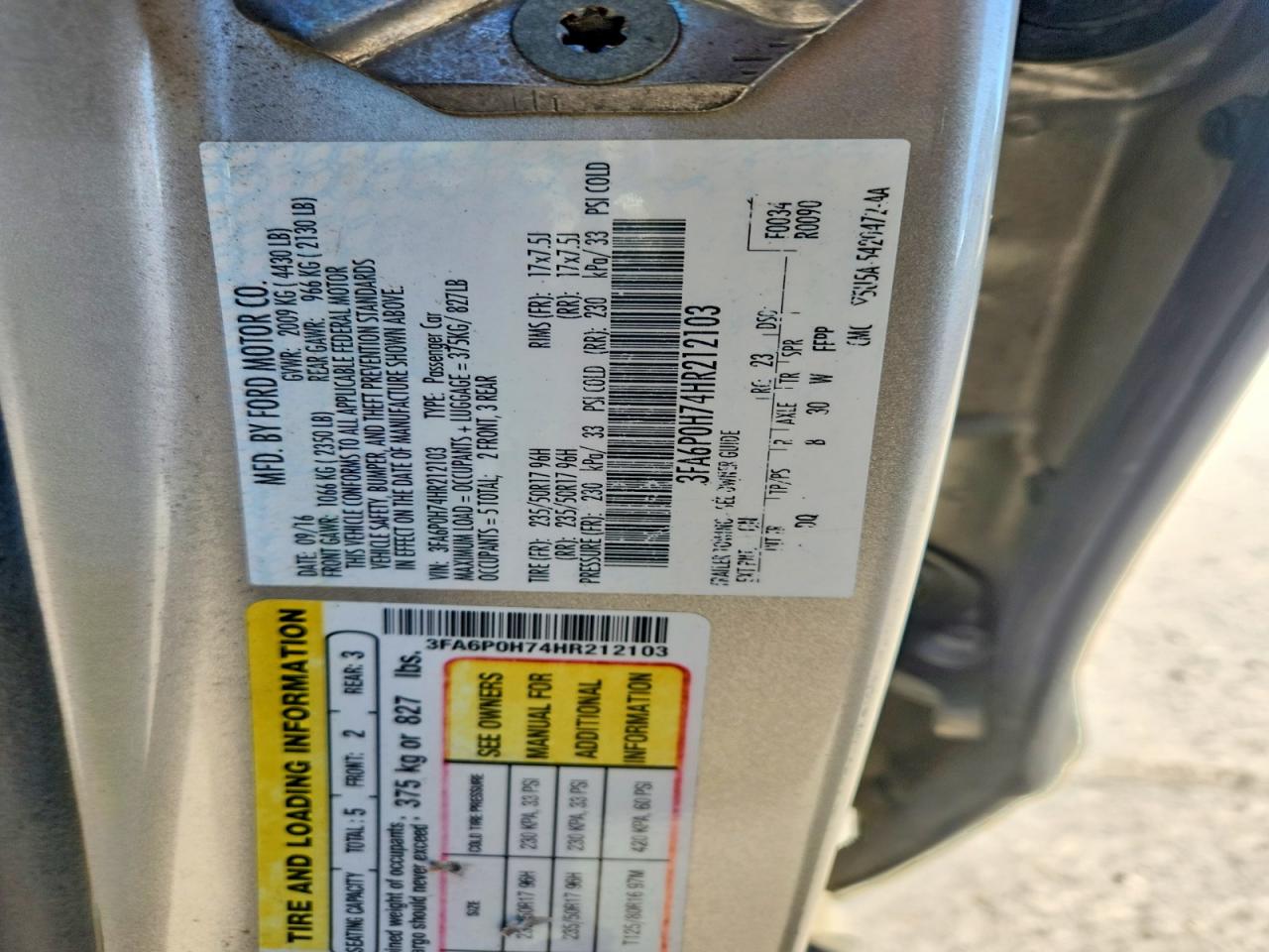 2017 FORD FUSION SE photo 12