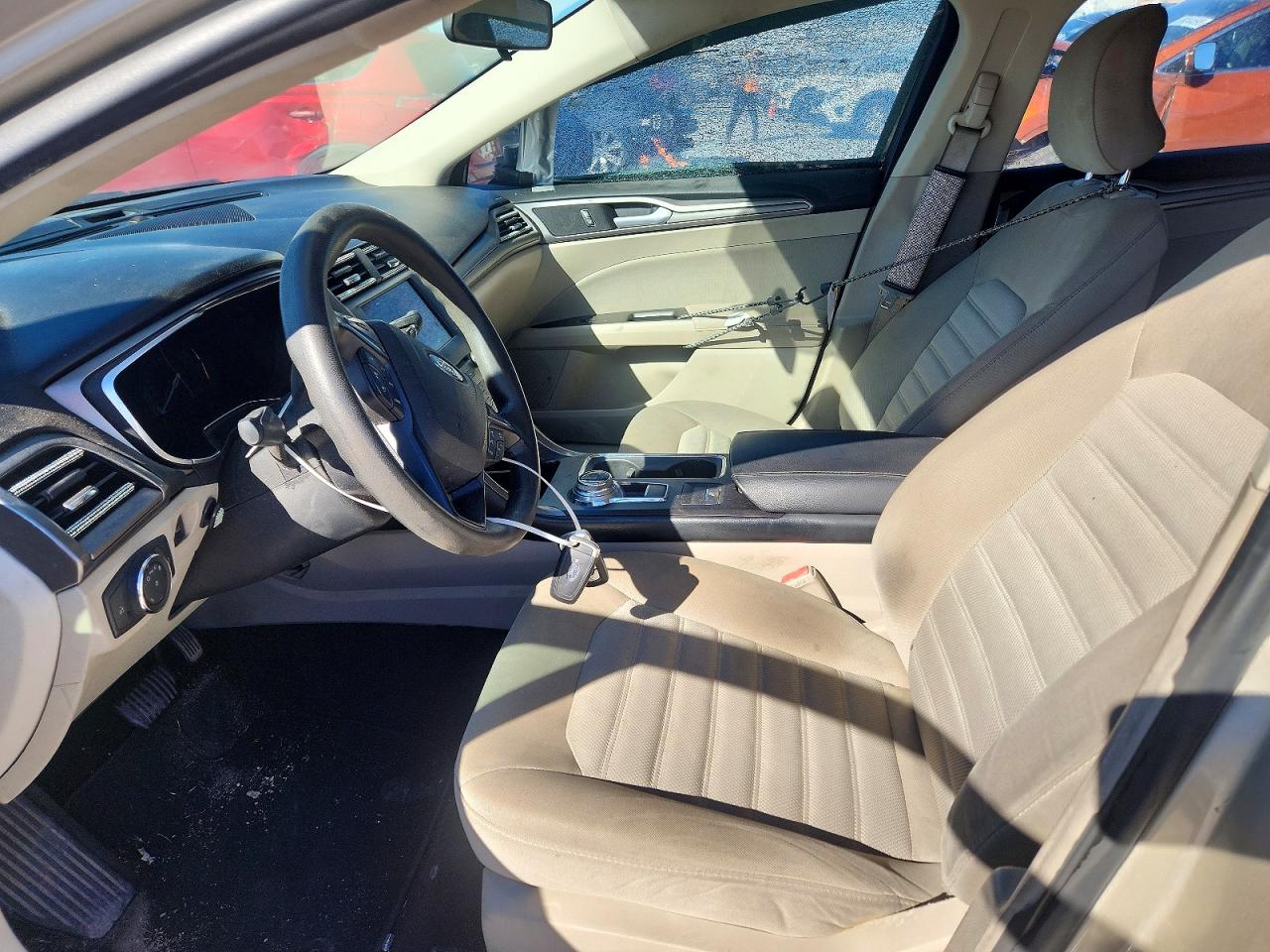 2017 FORD FUSION SE photo 7
