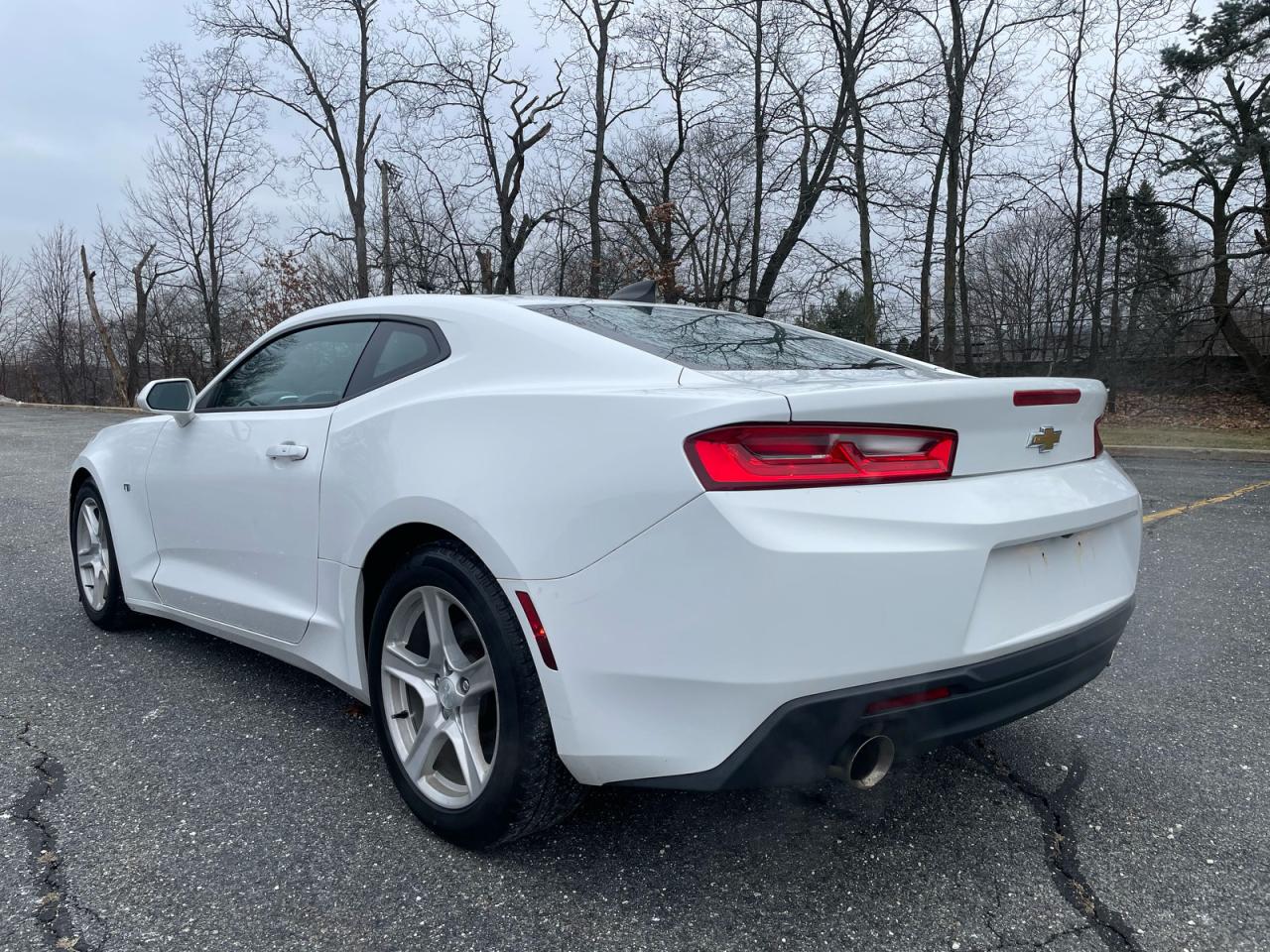 2016 CHEVROLET CAMARO LT photo 3