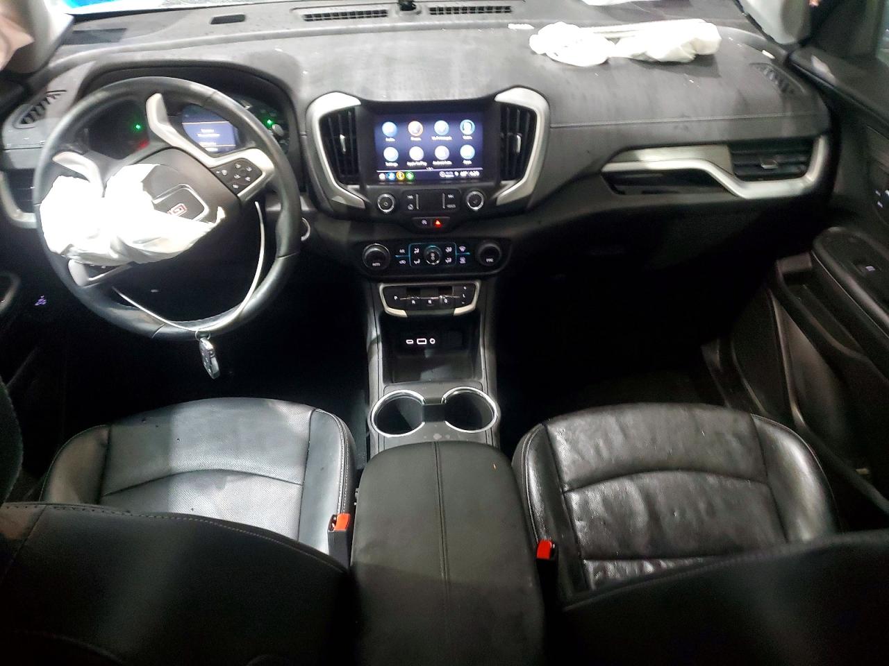 2024 GMC TERRAIN SLT photo 8
