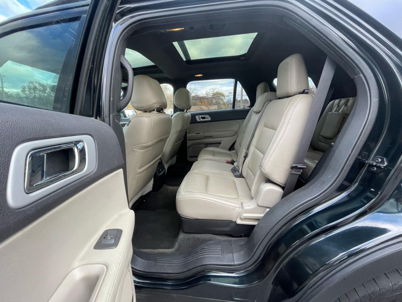 2015 FORD EXPLORER XLT photo 13