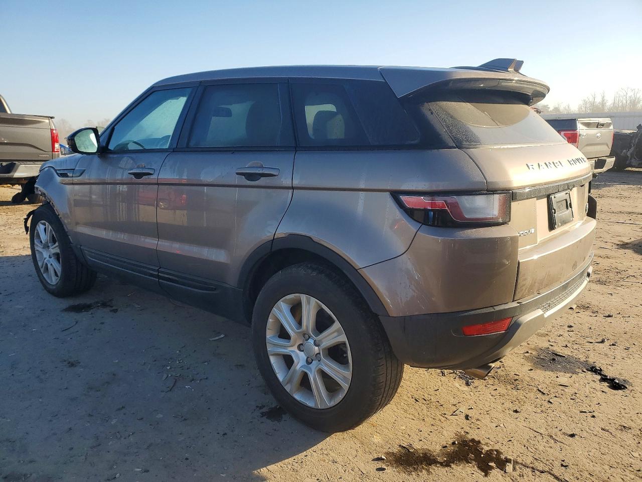 2016 LAND ROVER RANGE ROVER EVOQUE SE photo 2
