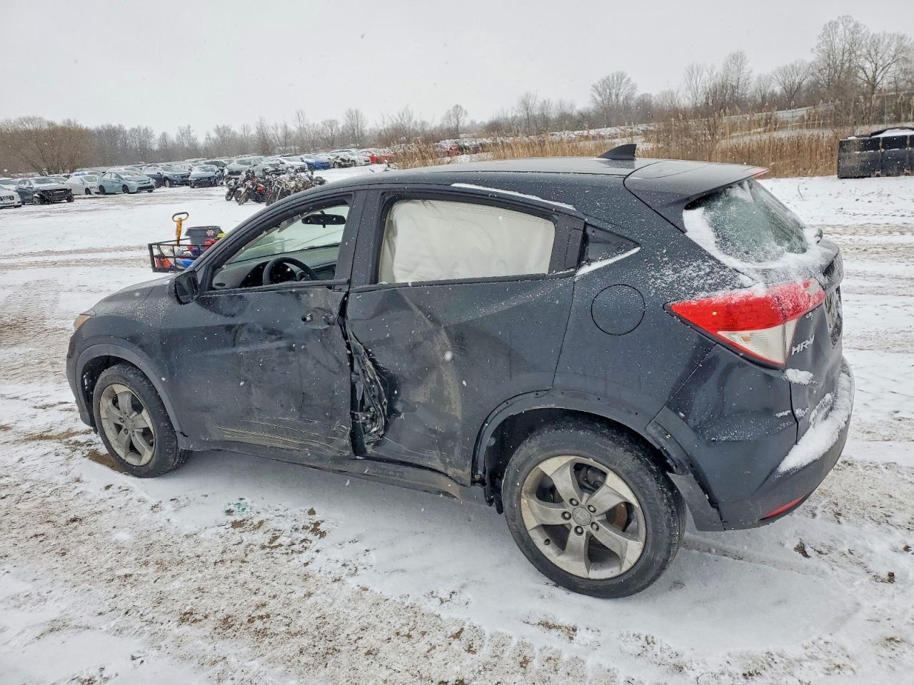 2021 HONDA HR-V LX photo 2