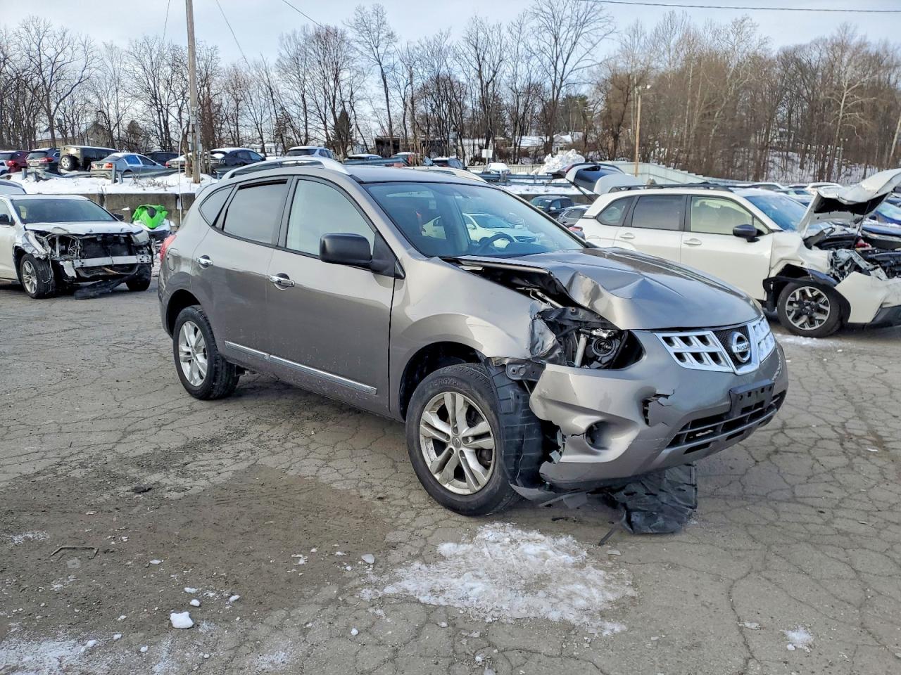2015 NISSAN ROGUE SELECT S photo 4
