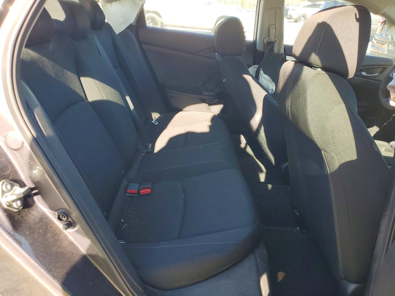 2017 HONDA CIVIC LX photo 10