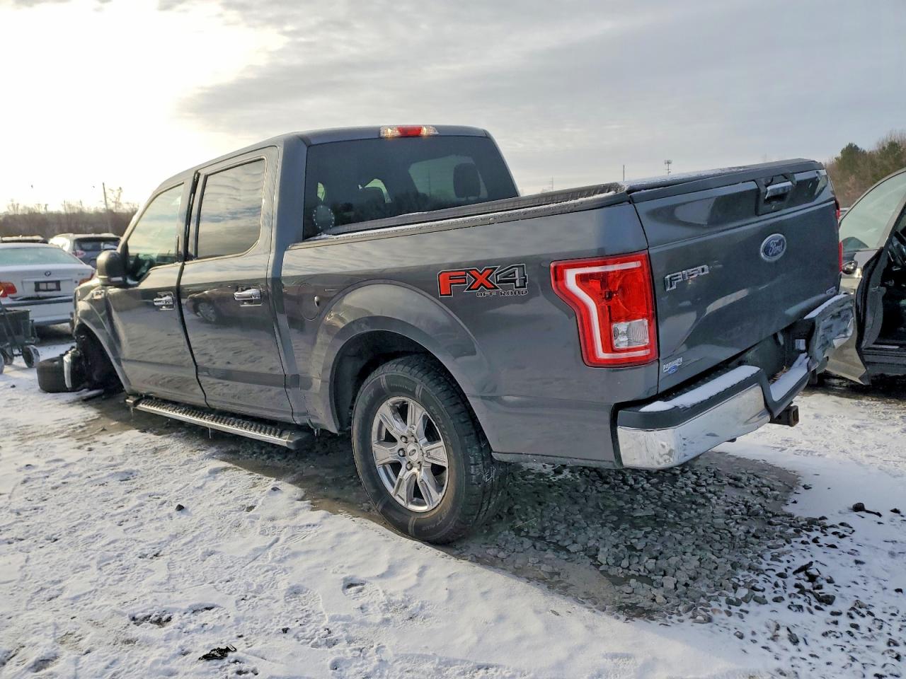 2016 FORD F150 SUPERCREW photo 2