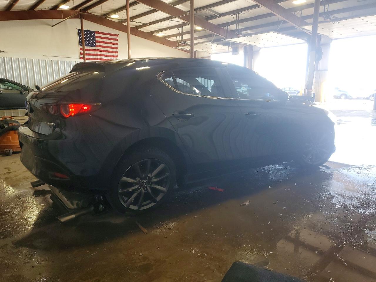 2019 MAZDA 3 photo 3