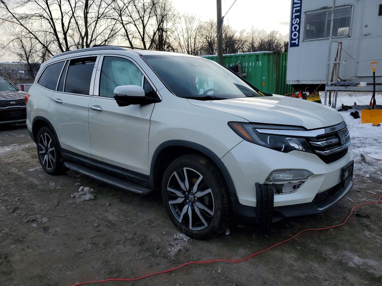 2016 HONDA PILOT TOURING photo 4