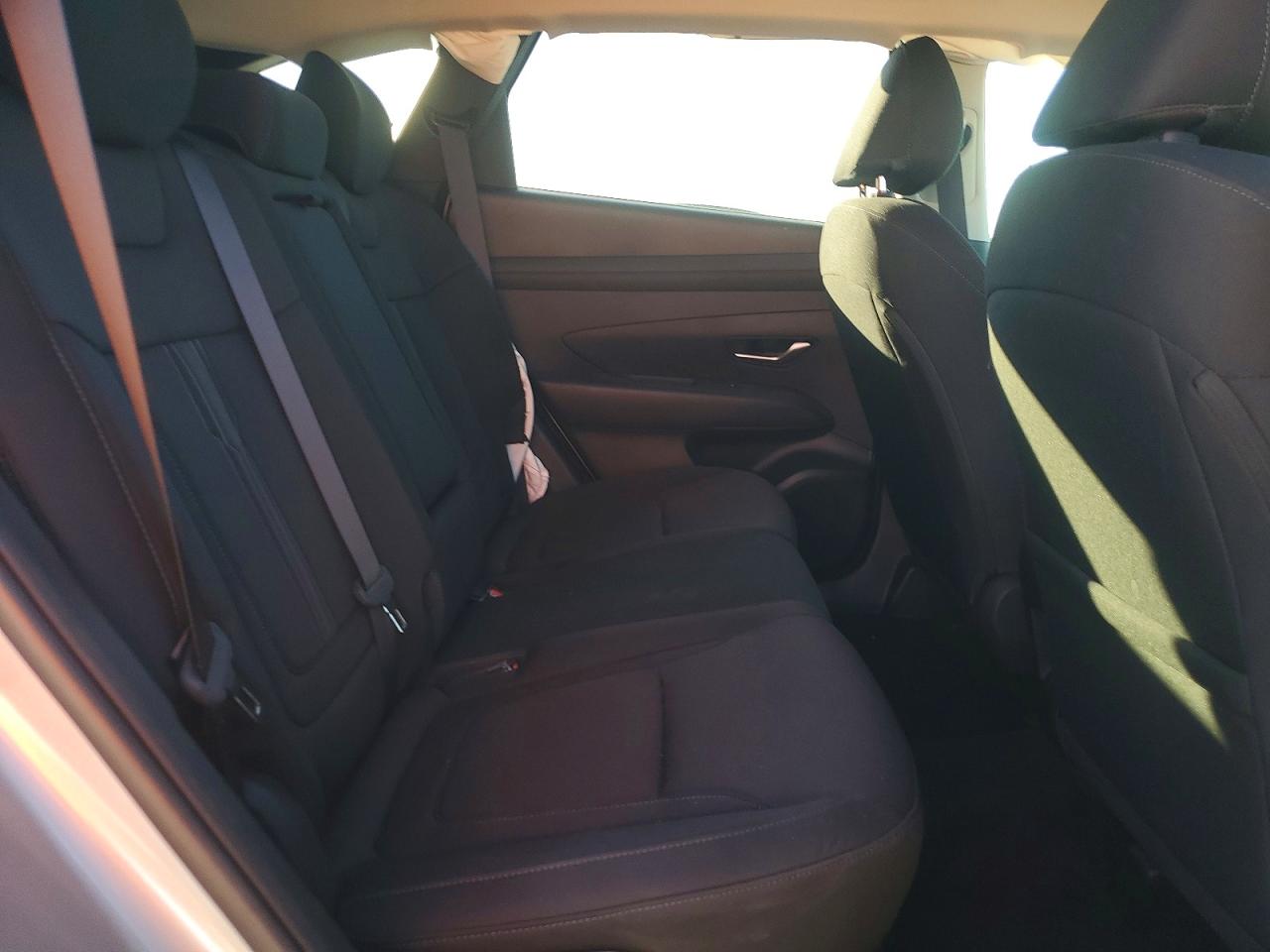 2025 HYUNDAI TUCSON SEL photo 21