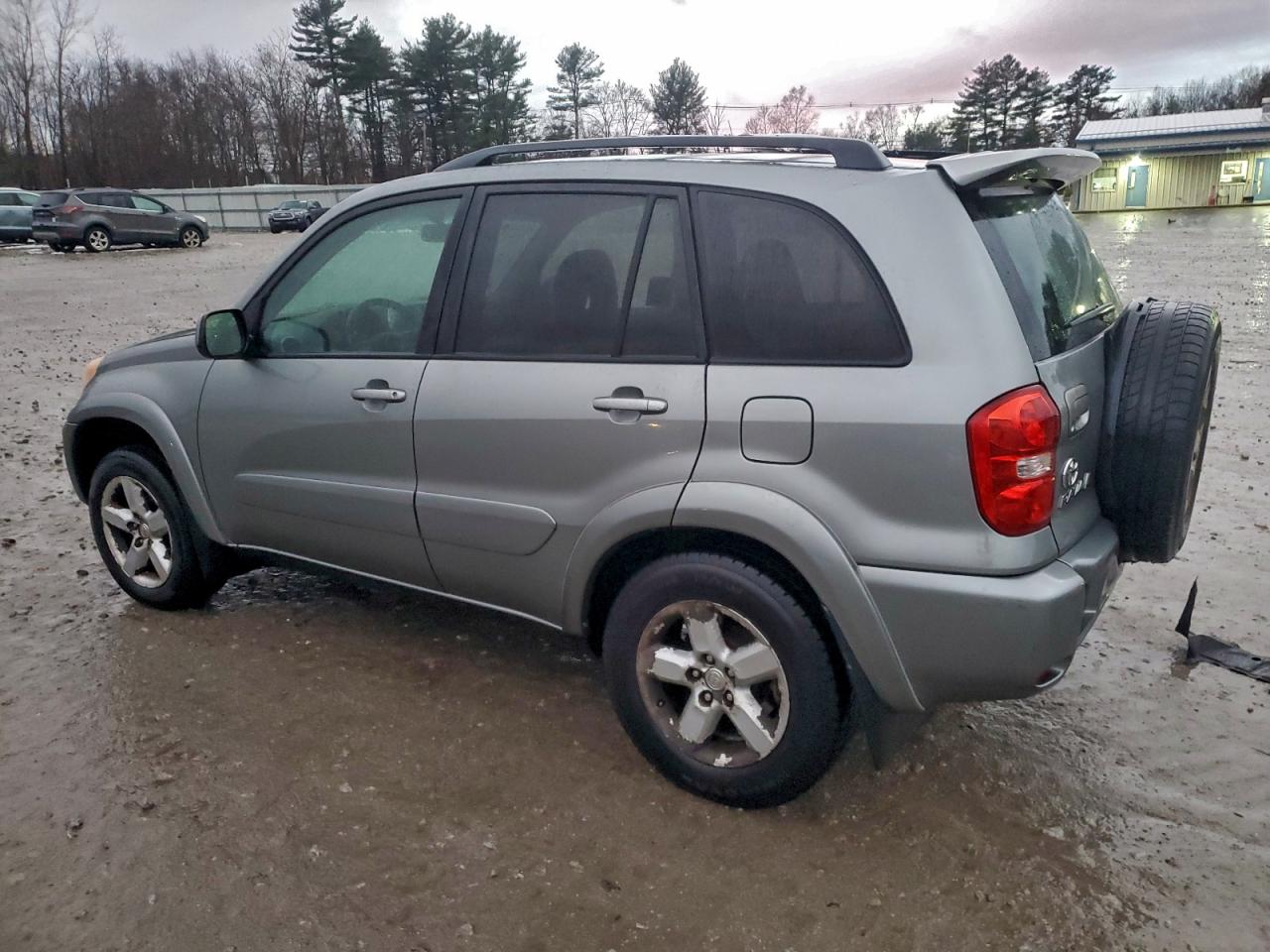 2004 TOYOTA RAV4 photo 3