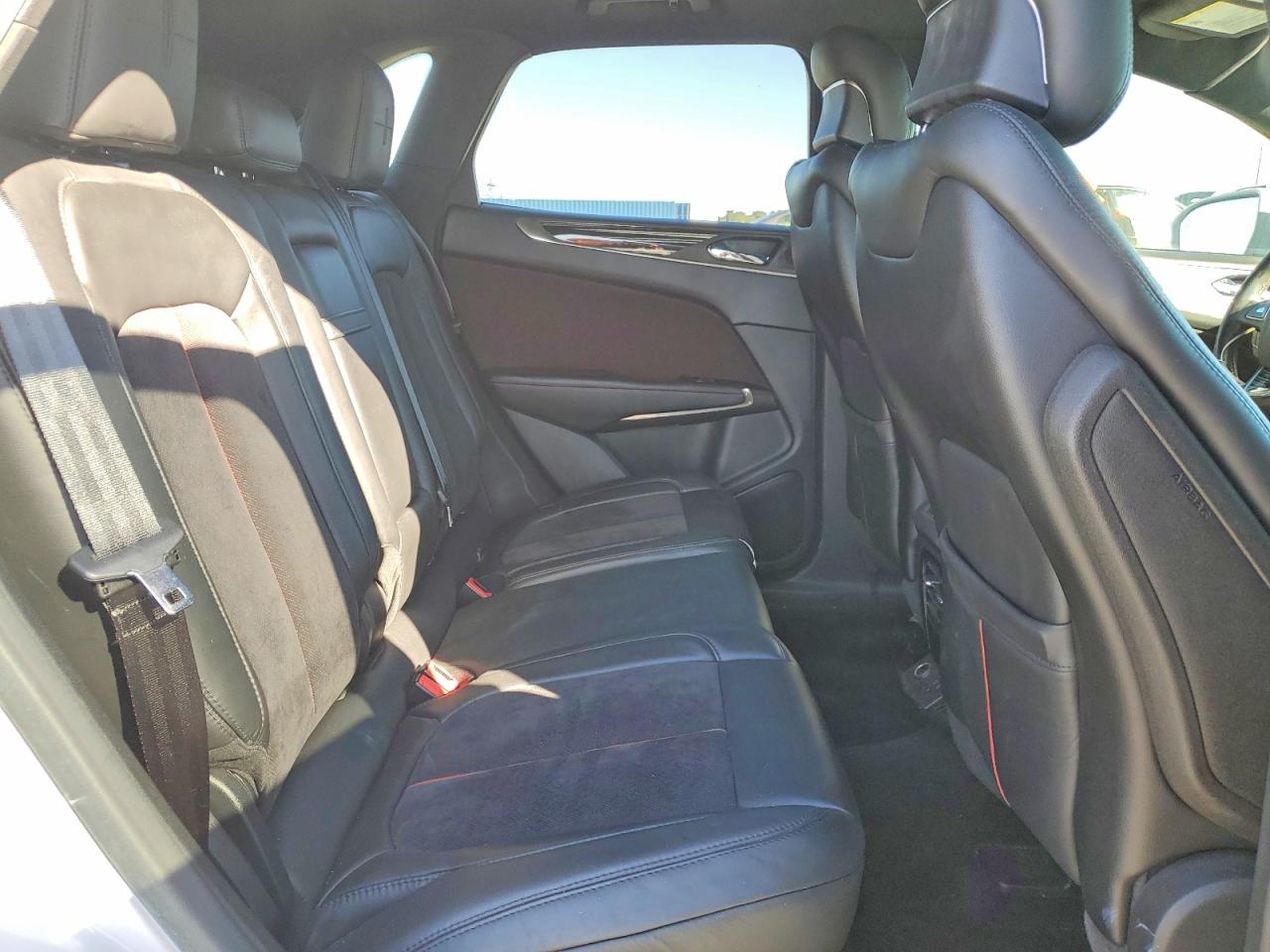 2017 LINCOLN MKC BLACK LABEL photo 10