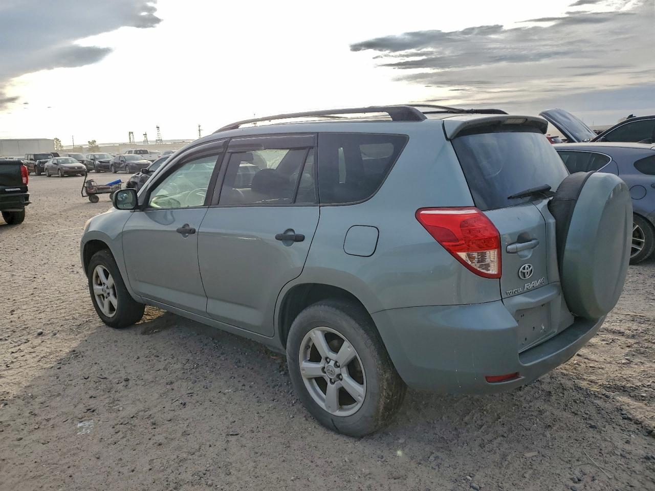 2007 TOYOTA RAV4 photo 3