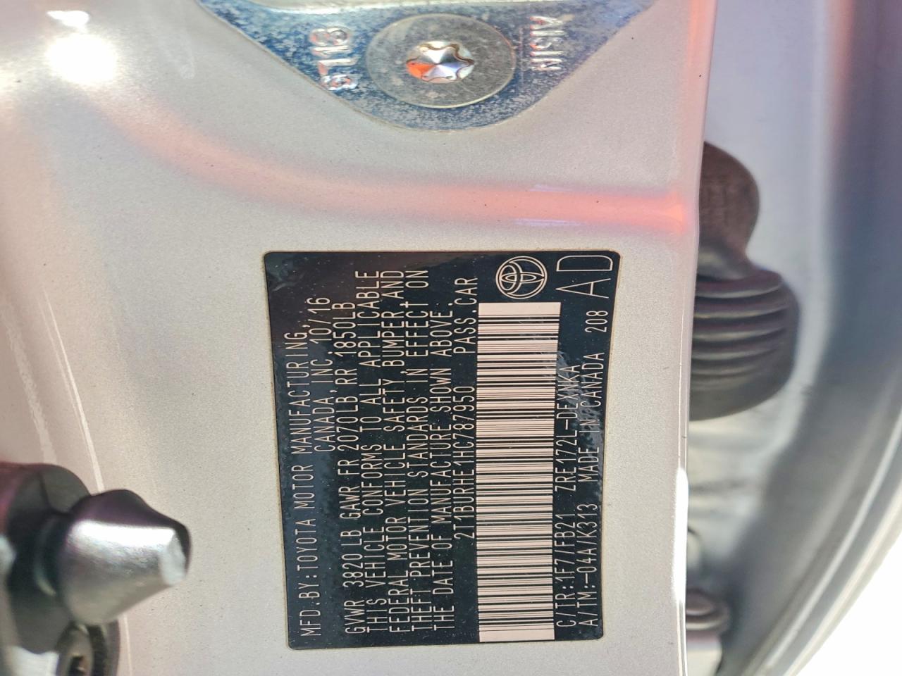 2017 TOYOTA COROLLA L photo 12