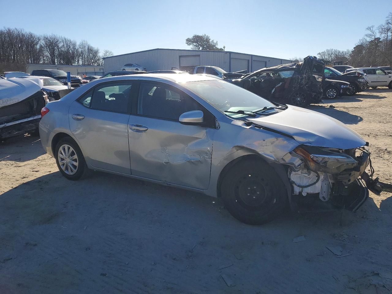 2017 TOYOTA COROLLA L photo 4