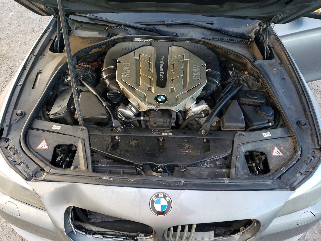 2011 BMW 550 XI photo 11