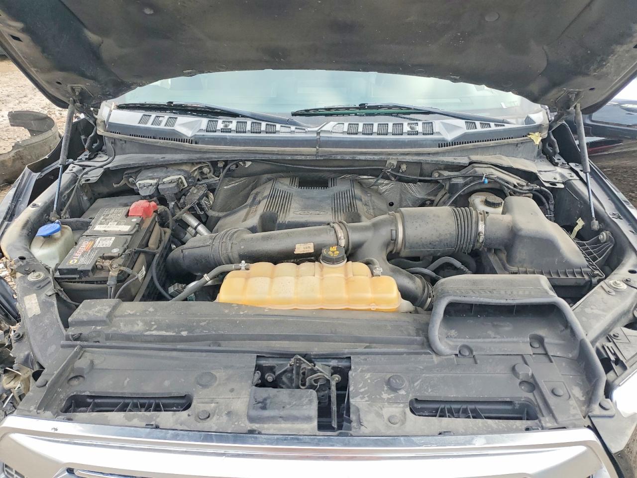 2017 FORD F150 SUPERCREW photo 11