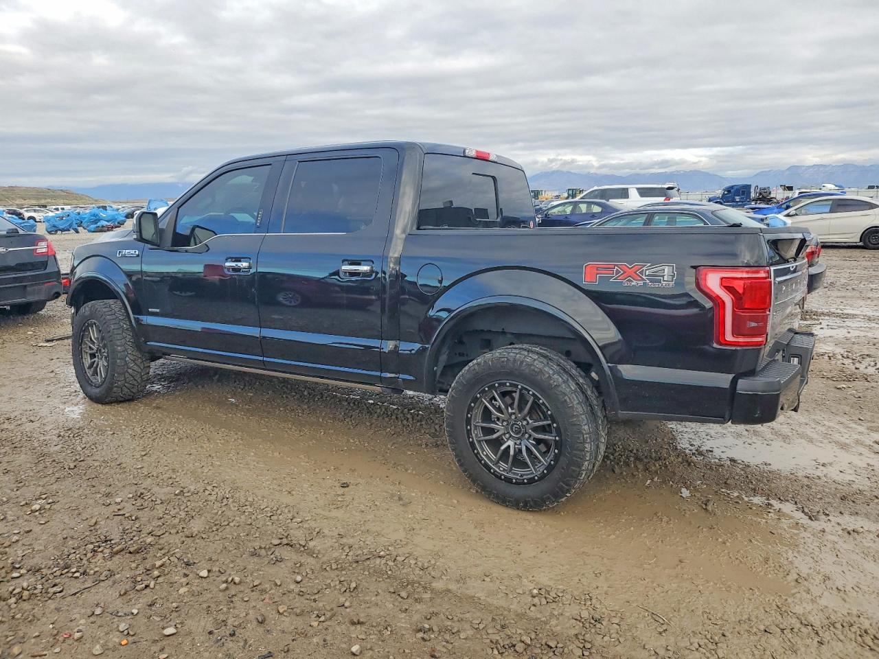 2017 FORD F150 SUPERCREW photo 2