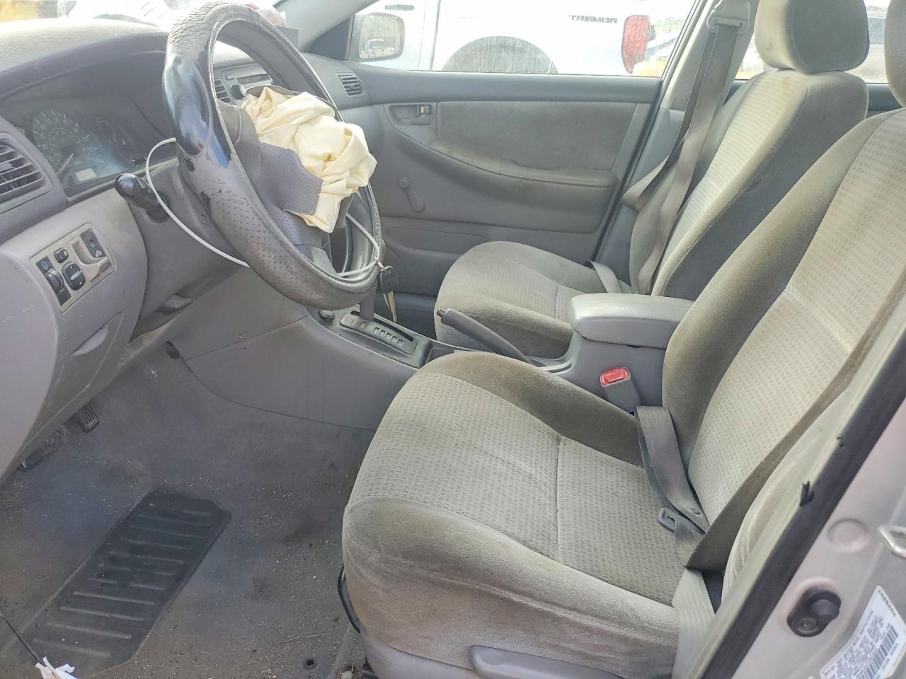 2007 TOYOTA COROLLA CE photo 7
