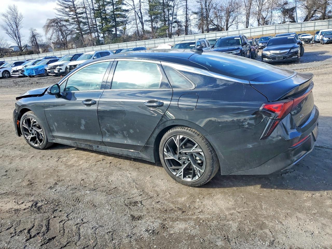 2025 KIA K5 GT LINE photo 2