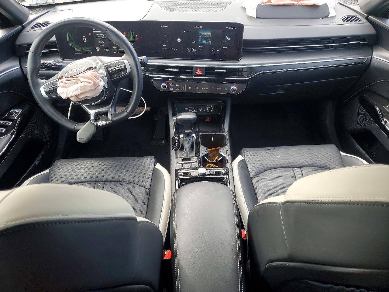 2025 KIA K5 GT LINE photo 8
