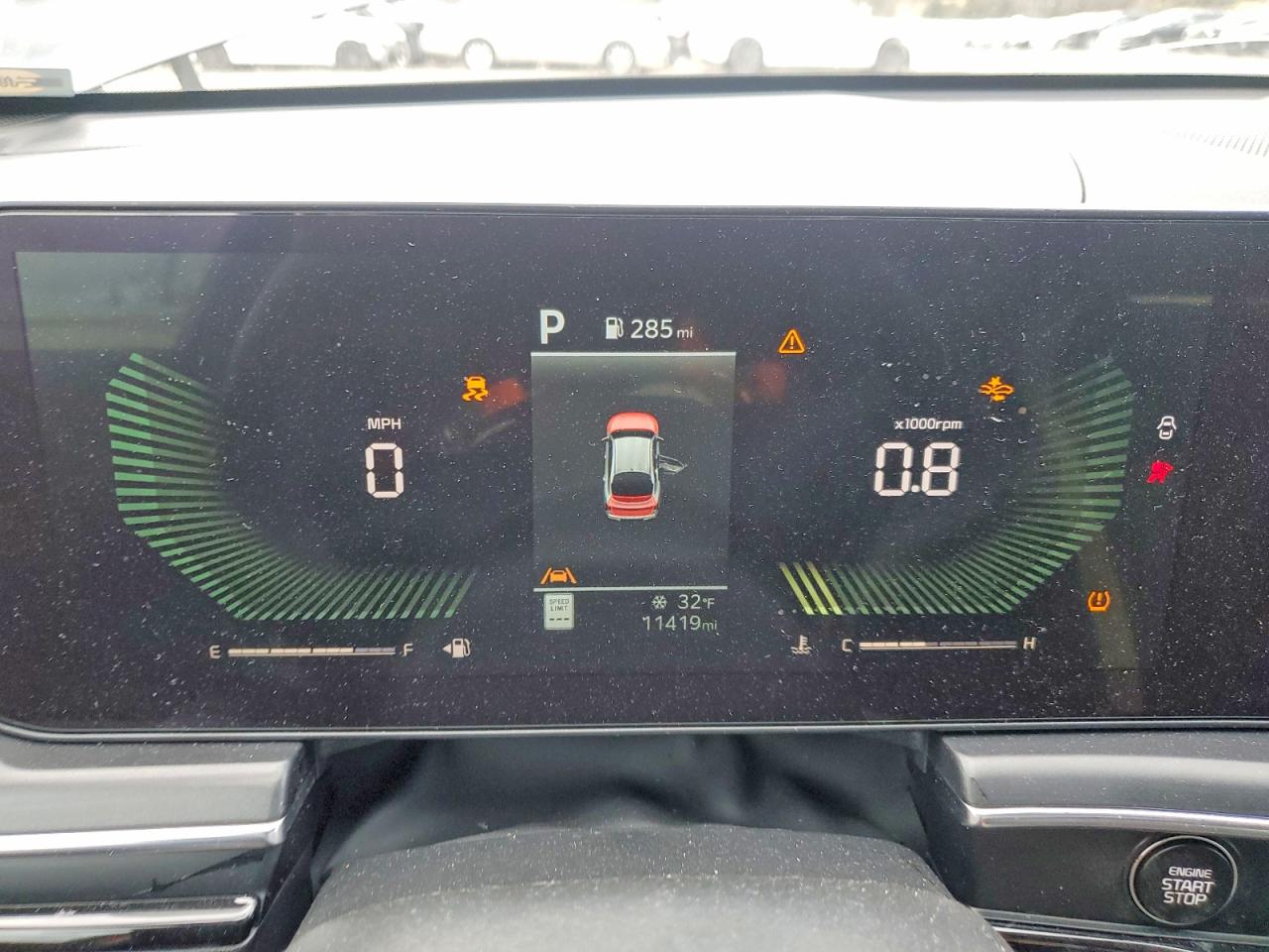 2025 KIA K5 GT LINE photo 9