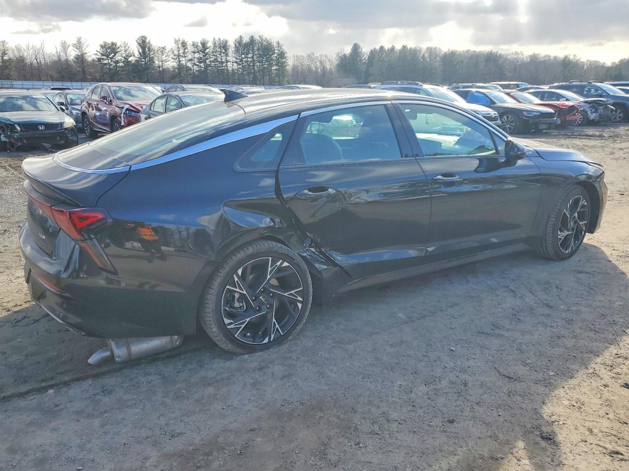 2025 KIA K5 GT LINE photo 3